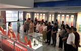經(jīng)濟(jì)管理系黨總支開展參觀“紅色文化藝術(shù)館”，獻(xiàn)禮建黨100周年活動